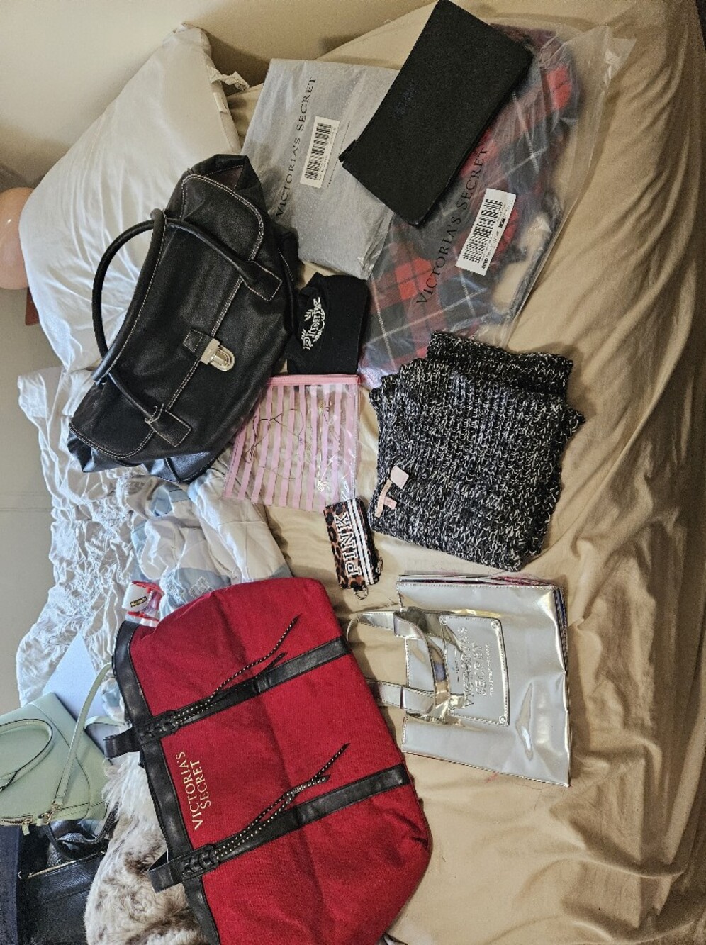 Victoria's Secret Lot